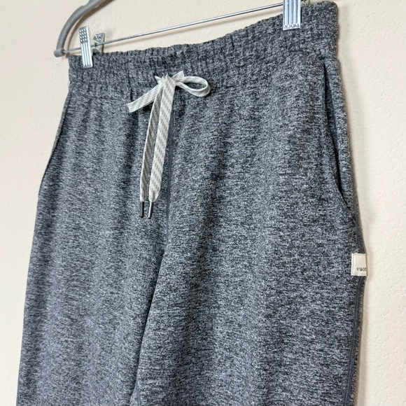 Vuori Performance DreamKnit Jogger Pants in Heather Grey - Picture 7 of 14